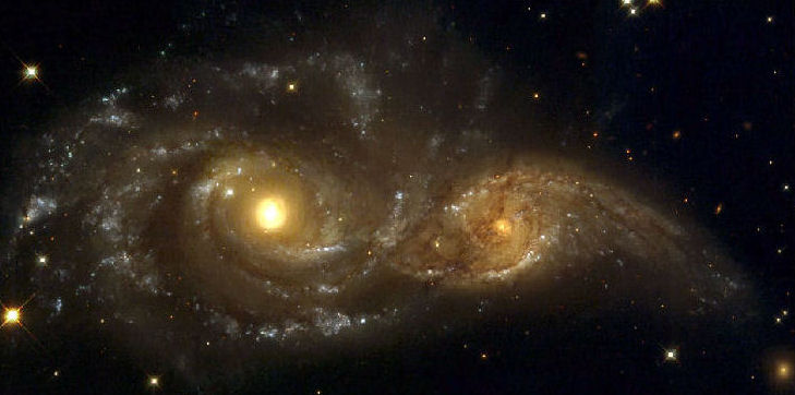 Interacting Galaxies NGC 2207 IC 2163